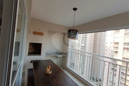 Apartamento à venda com 3 quartos, sendo 1 suíte, em Vila Leonor, Guarulhos, SP