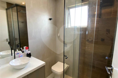 Sobrado à venda com 3 quartos, sendo 1 suíte,  em Vila Maria Alta, São Paulo, SP
