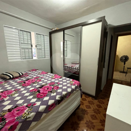 Casa à venda com 3 quartos, sendo 1 suíte, em Jardim Santo Antônio, Salto, SP