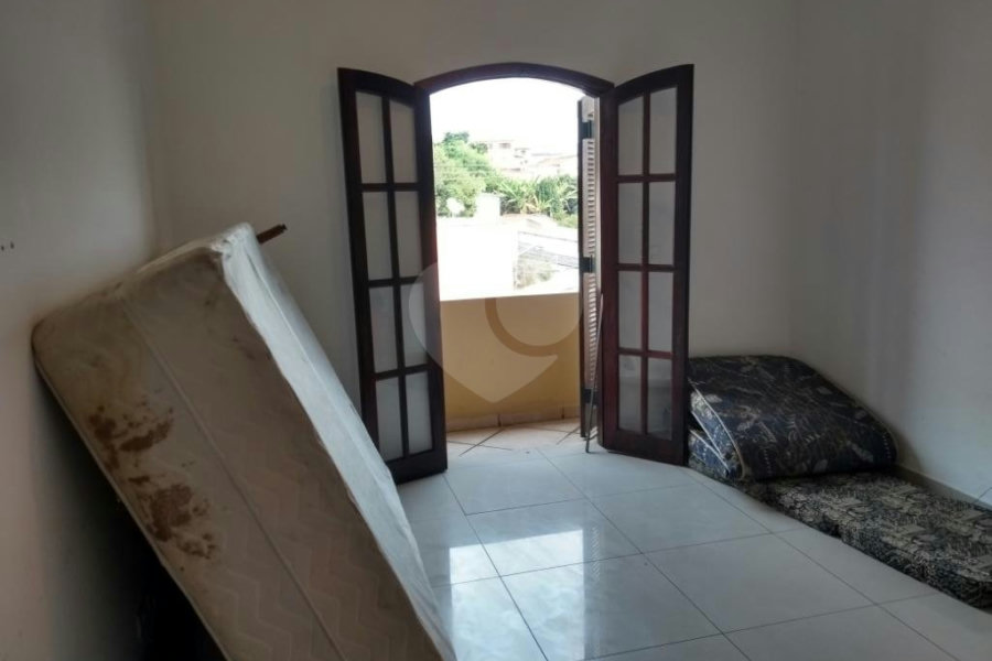 Sobrado à venda com 3 quartos, sendo 1 suíte, em Vila Guilherme, São Paulo, SP