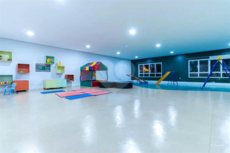 Casa à venda com 3 quartos, sendo 1 suíte, no condomínio Terrara, São Paulo - SP