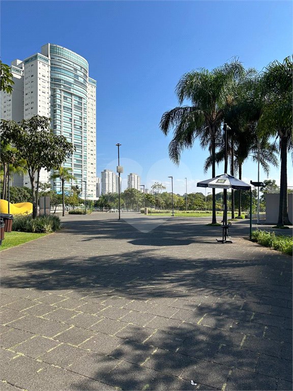 Apartamento à venda com 2 quartos, sendo 1 suíte, em Água Branca, São Paulo, SP