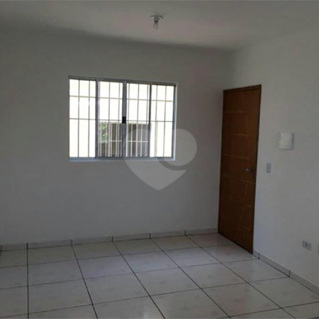 Apartamento a venda em Atibaia com 2 dormitórios.