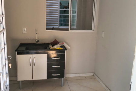 Casa para alugar com 1 quarto em Jardim Paranapunga, Três Lagoas, MS