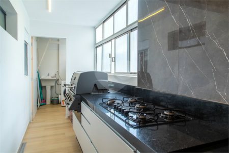 Apartamento à venda com 2 quartos, sendo 1 suíte, em Mirandópolis, São Paulo, SP