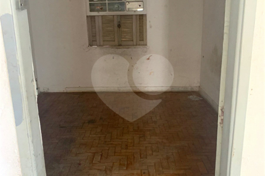 Sobrado à venda com 3 quartos em Vila Guilherme, São Paulo, SP