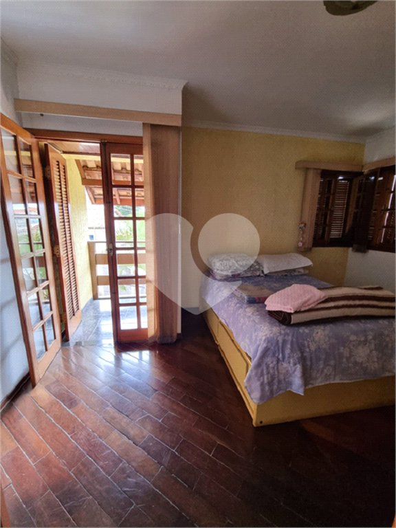 Sobrado à venda com 4 quartos, sendo 2 suítes, em Vila Mazzei, São Paulo, SP