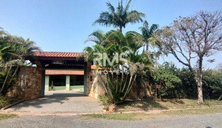 Chácara à venda com 4 quartos, sendo 2 suítes,  em Chácara Sete Quedas, Itu, SP