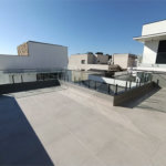 Casa com 3 suítes, piscina e área gourmet em terreno de 360m²