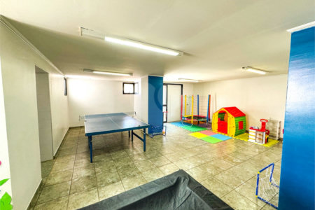 Apartamento à Venda no Centro de São Carlos - com 3 Suítes.