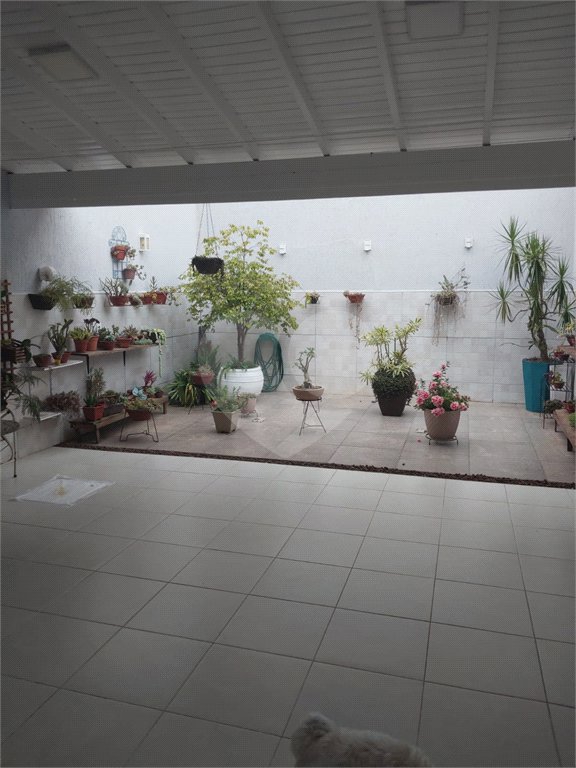 Sobrado à venda com 3 quartos, sendo 1 suíte, em Vila Nova Socorro, Mogi das Cruzes, SP