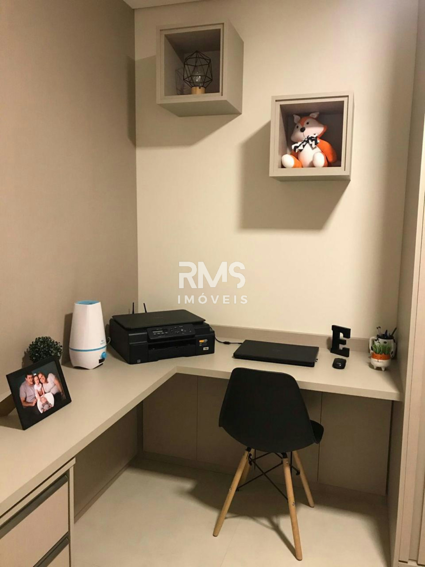 Belíssimo à venda com 3 quartos, sendo 1 suíte, no condomínio Residencial Ilhas Mediterrâneo, Itu - SP