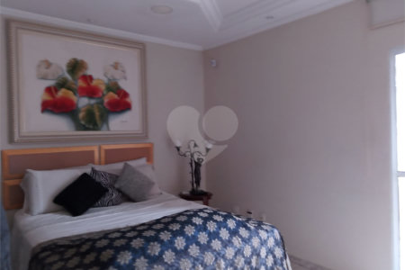 Sobrado à venda com 2 quartos, sendo 1 suíte, em Jardim Paulista, Mogi das Cruzes, SP