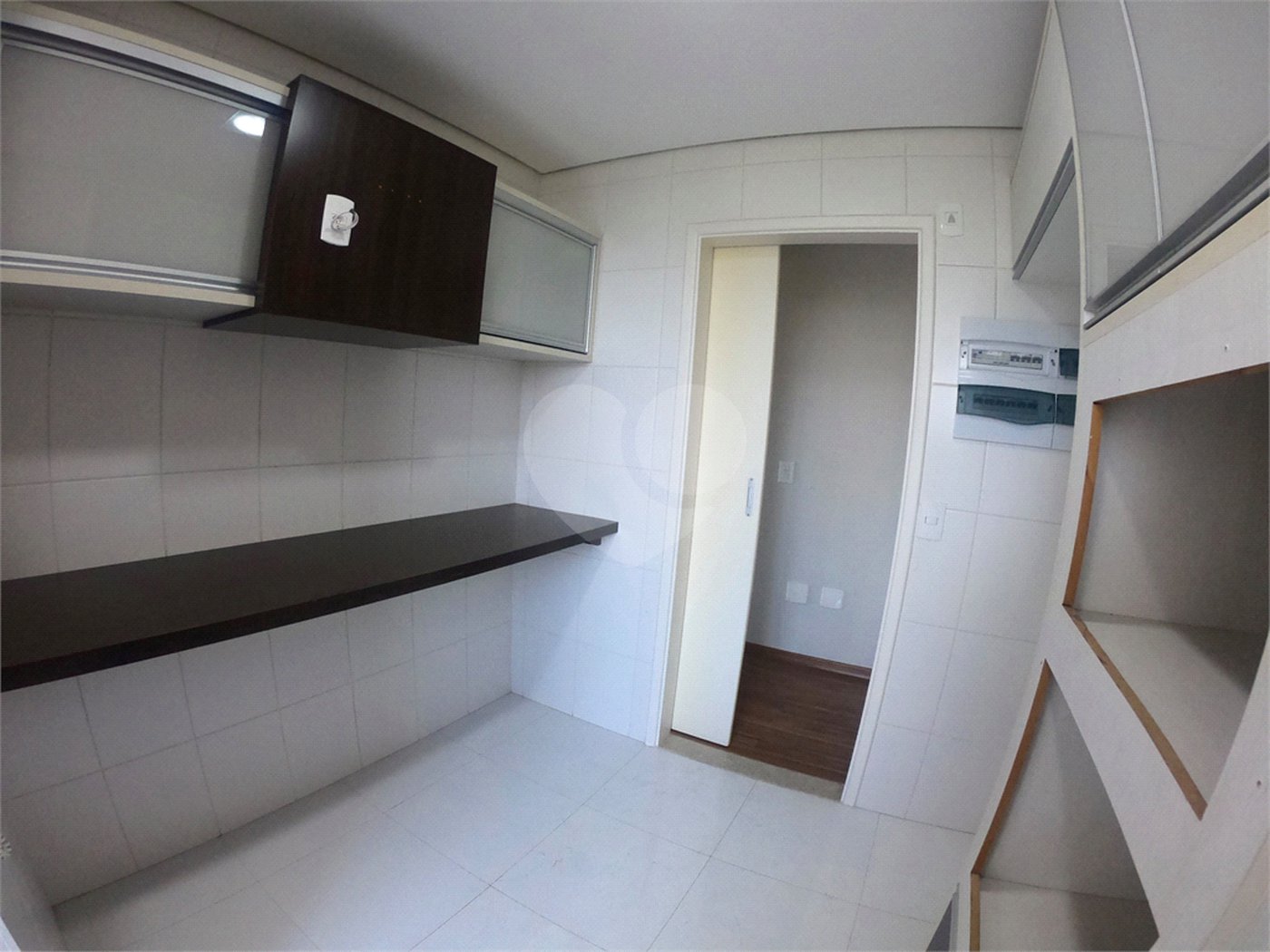 Apartamento à venda com 2 suítes em Vila Todos Os Santos, Indaiatuba, SP