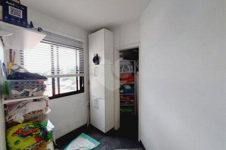 Apartamento à venda com 3 quartos, sendo 1 suíte, em Alto da Lapa, São Paulo, SP