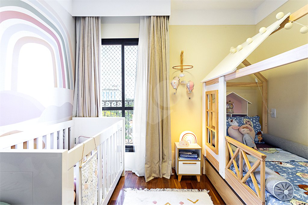 Apartamento à venda com 3 quartos, sendo 1 suíte, em Alto da Boa Vista, São Paulo, SP
