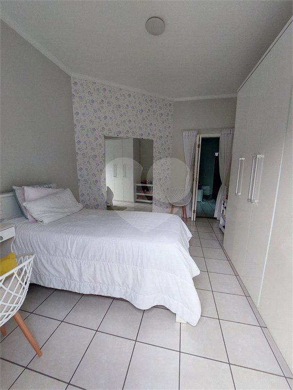 Casa à venda com 3 quartos, sendo 2 suítes, no Centro, Bom Jesus dos Perdões, SP