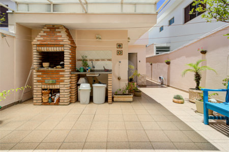 Sobrado à venda com 3 quartos, sendo 1 suíte,  em Jardim Umuarama, São Paulo, SP