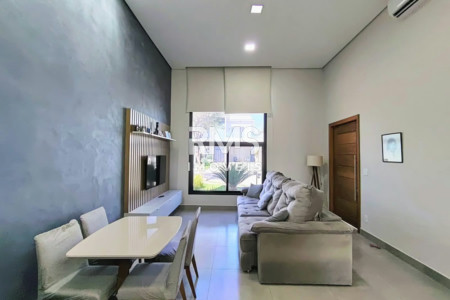 Casa à venda com 3 quartos, sendo 1 suíte, no condomínio Residencial Mont Blanc, Itu - SP