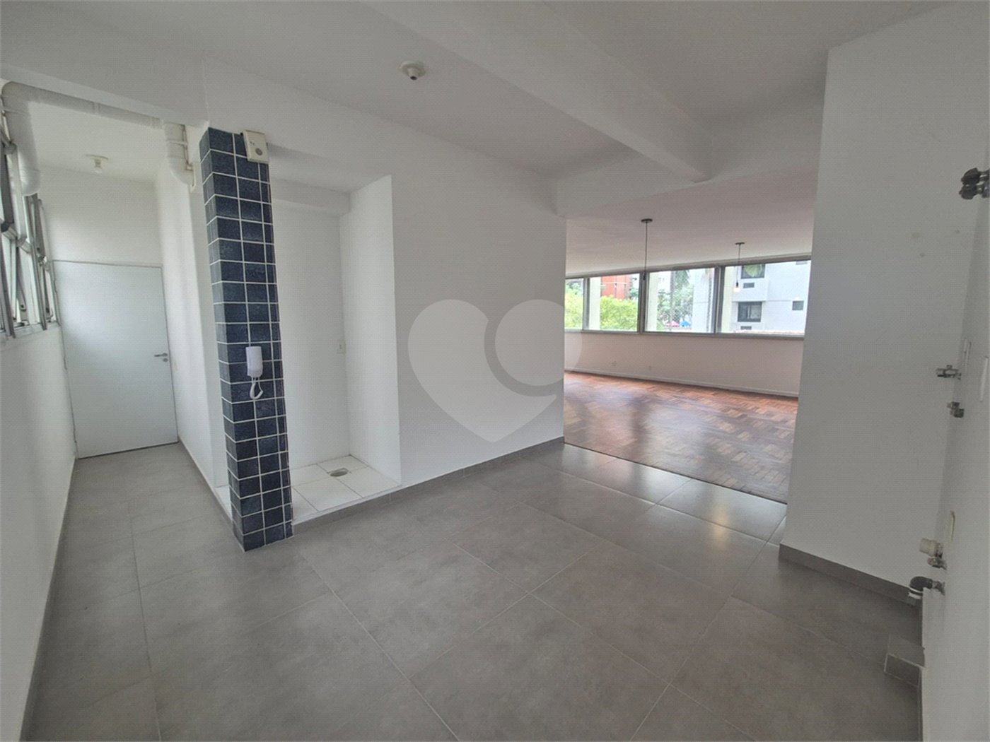 Apartamento à venda com 4 quartos, sendo 1 suíte,  em Itaim Bibi, São Paulo, SP
