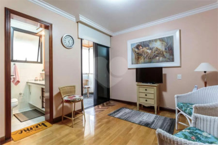 Apartamento à venda com 4 quartos, sendo 2 suítes, em Planalto Paulista, São Paulo, SP