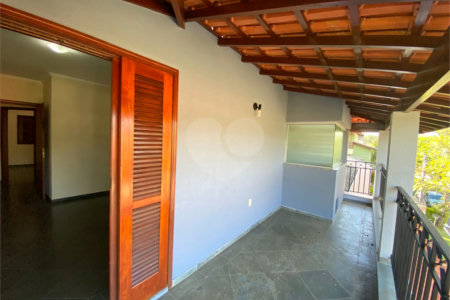 Casa à venda com 3 suítes no condomínio Villaggio Capriccio, Louveira - SP