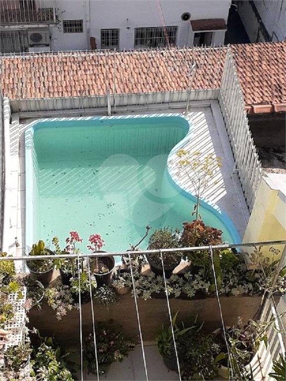 Sobrado à venda com 3 quartos em Santana, São Paulo, SP