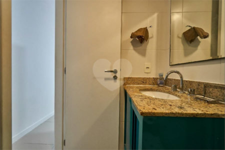 Apartamento à venda com 2 quartos, sendo 1 suíte, em Tijuca, Rio de Janeiro, RJ