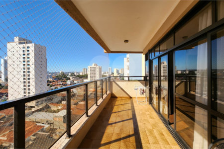 Apartamento à venda com 3 suítes no Centro, Araraquara, SP