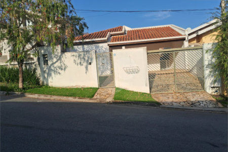 Casa para alugar com 3 quartos, sendo 1 suíte,  em João XXIII, Vinhedo, SP