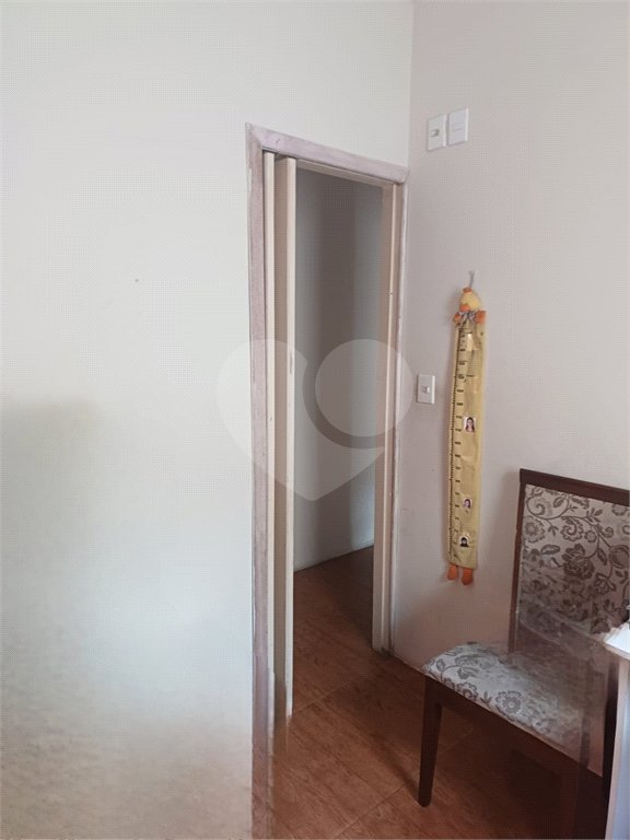 Casa à venda com 3 quartos, sendo 1 suíte,  no condomínio Altos de Poa, Poá - SP