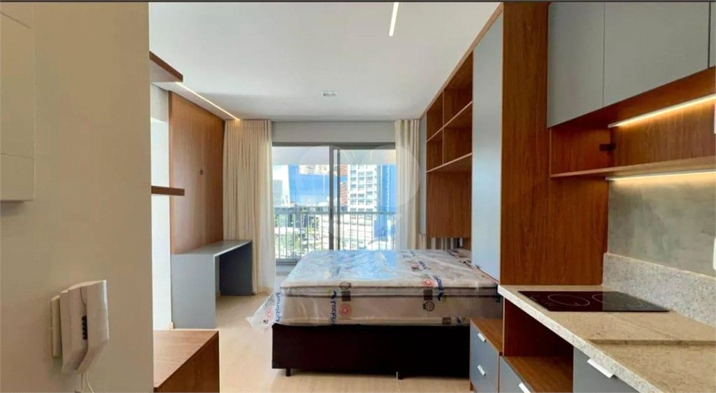 Apartamento à venda com 1 suíte em Pinheiros, São Paulo, SP