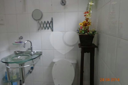 Apartamento à venda com 3 quartos, sendo 1 suíte, em Aclimação, São Paulo, SP