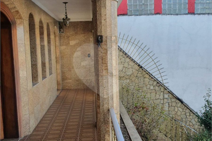 Casa à venda com 4 quartos, sendo 3 suítes, em Vila Guilherme, São Paulo, SP