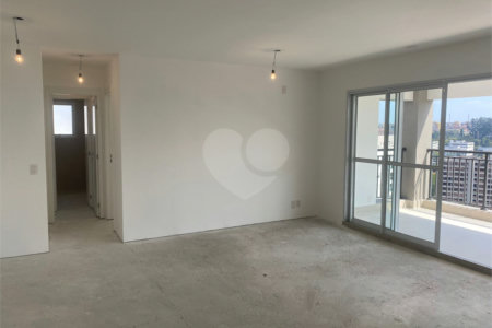 Apartamento à venda com 2 suítes em Santo Amaro, São Paulo, SP