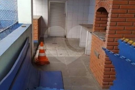 Sobrado à venda com 4 quartos, sendo 1 suíte, em Vila Monumento, São Paulo, SP