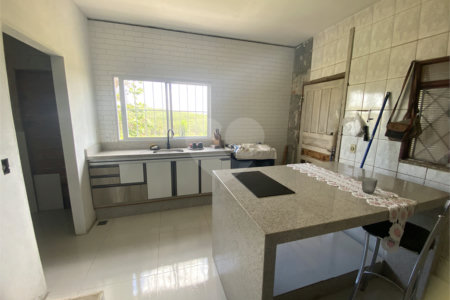 Sítio à venda com 3 quartos, sendo 1 suíte, em Loteamento Vila Central, Elias Fausto, SP