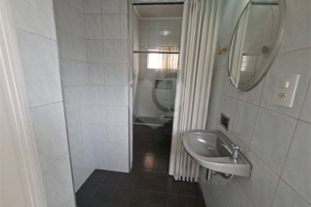 Casa à venda ou para alugar com 3 quartos, sendo 1 suíte, em Vila Aparecida, Itapetininga, SP
