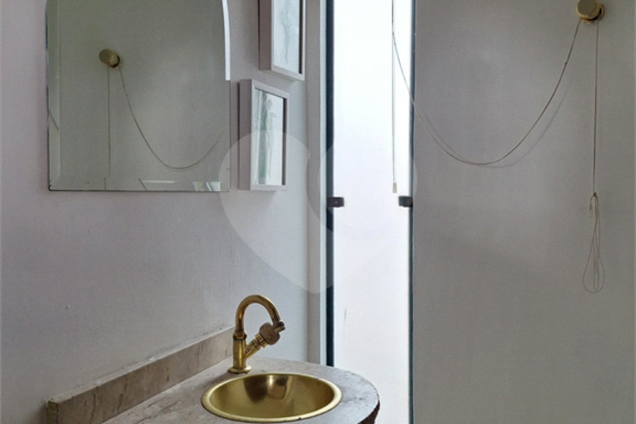 Sobrado à venda com 3 quartos, sendo 1 suíte,  em Vila Maria, São Paulo, SP