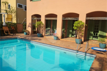 Casa à venda com 5 quartos, sendo 2 suítes,  em Jardim Morumbi, São Paulo, SP