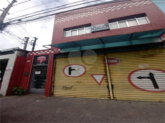 Prédio à venda com 2 quartos, sendo 1 suíte,  em Jardim Brasil (zona Norte), São Paulo, SP