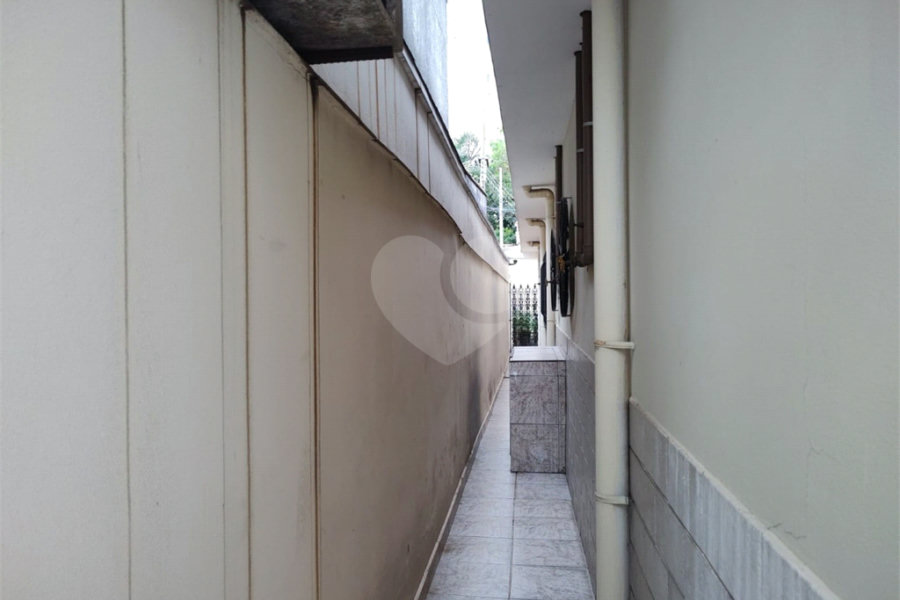 Casa Térrea à venda com 6 quartos, sendo 4 suítes, em Cangaíba, São Paulo, SP