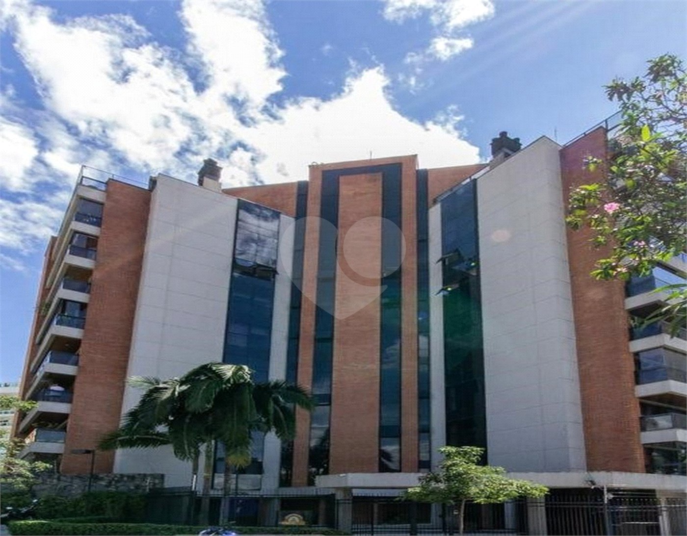 Cobertura à venda com 4 suítes em Vila Sônia, São Paulo, SP