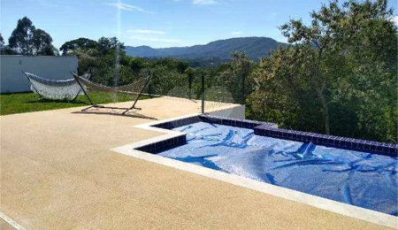 Casa à venda com 3 suítes no condomínio Terras da Alvorada, Itupeva - SP