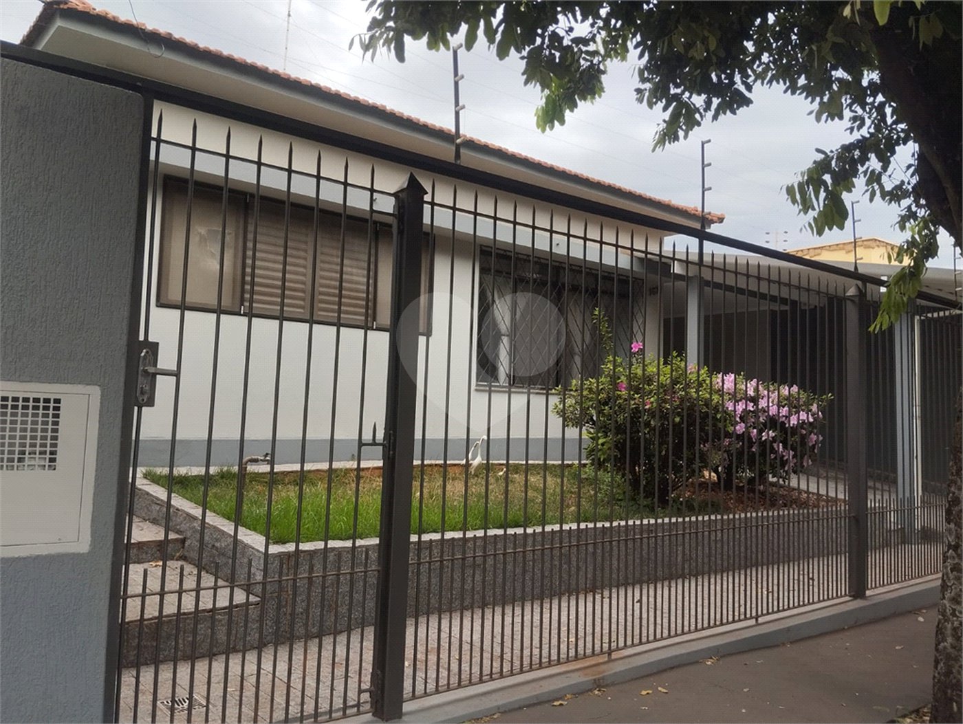 Casa Térrea à venda com 3 quartos no Centro, Araraquara, SP