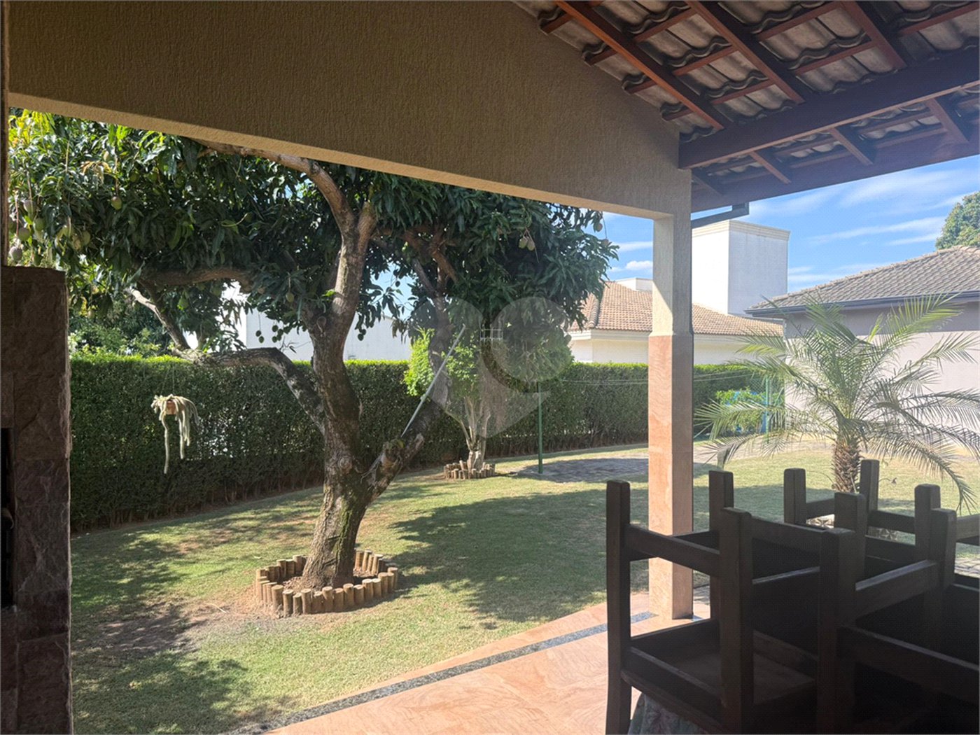 Casa à venda com 3 suítes no condomínio Terras de Mont Serrat, Salto - SP
