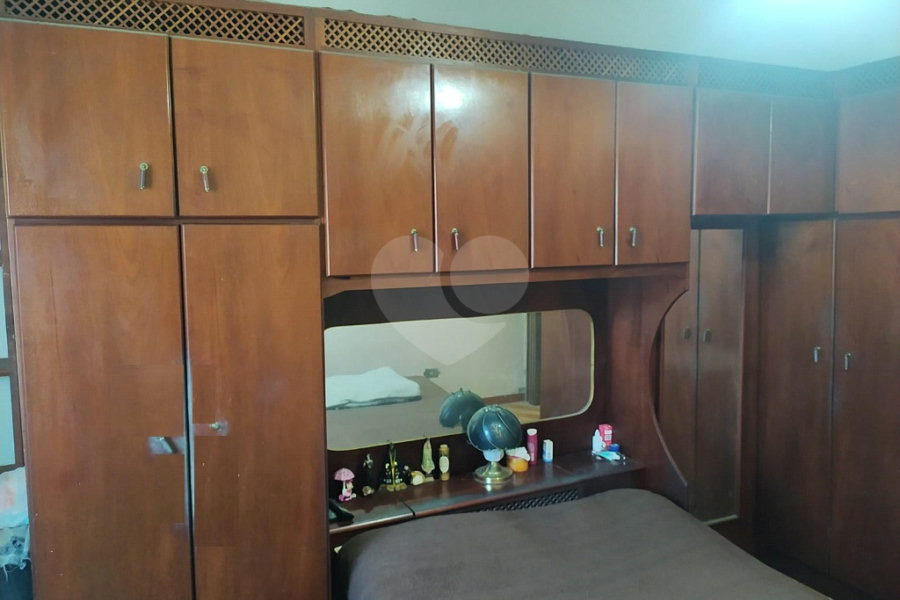 Sobrado à venda com 3 quartos em Santana, São Paulo, SP