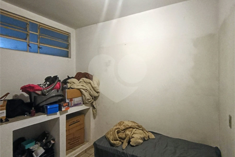 SOBRADO DE 426,0 M² COM 04 SUITES, SALÃO DE FESTAS, 06 VAGAS,06 BANHEIROS E PISCINA PARA LOCAÇÃO OU VENDA NO BARRO BRANCO