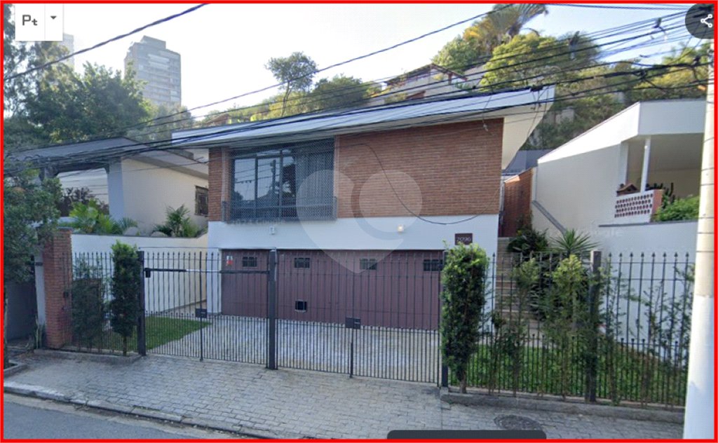 Casa à venda com 3 quartos, sendo 1 suíte, em Pinheiros, São Paulo, SP