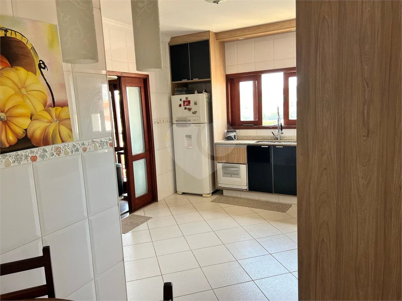 Casa à venda com 3 suítes no condomínio Mirante do Lenheiro, Valinhos - SP